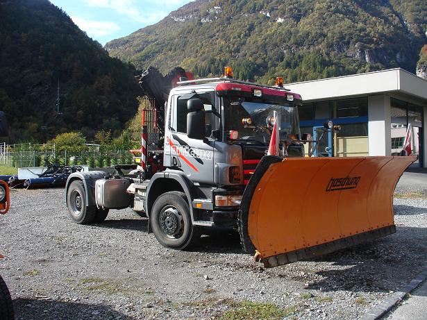 SCANIA P124 con fresa ZAUGG per sgombero neve